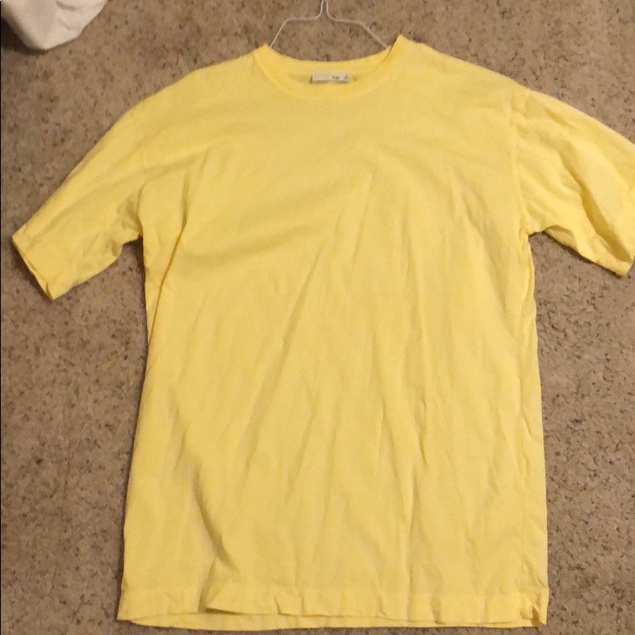 Aritzia Basic Tee